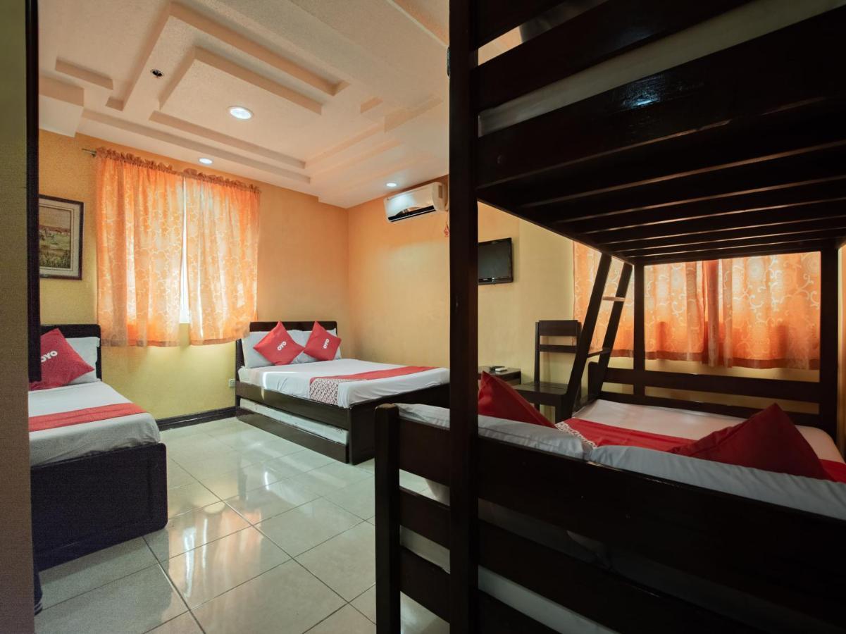 Rooms R Us - Voyagers Palace Puerto Princesa Exterior foto