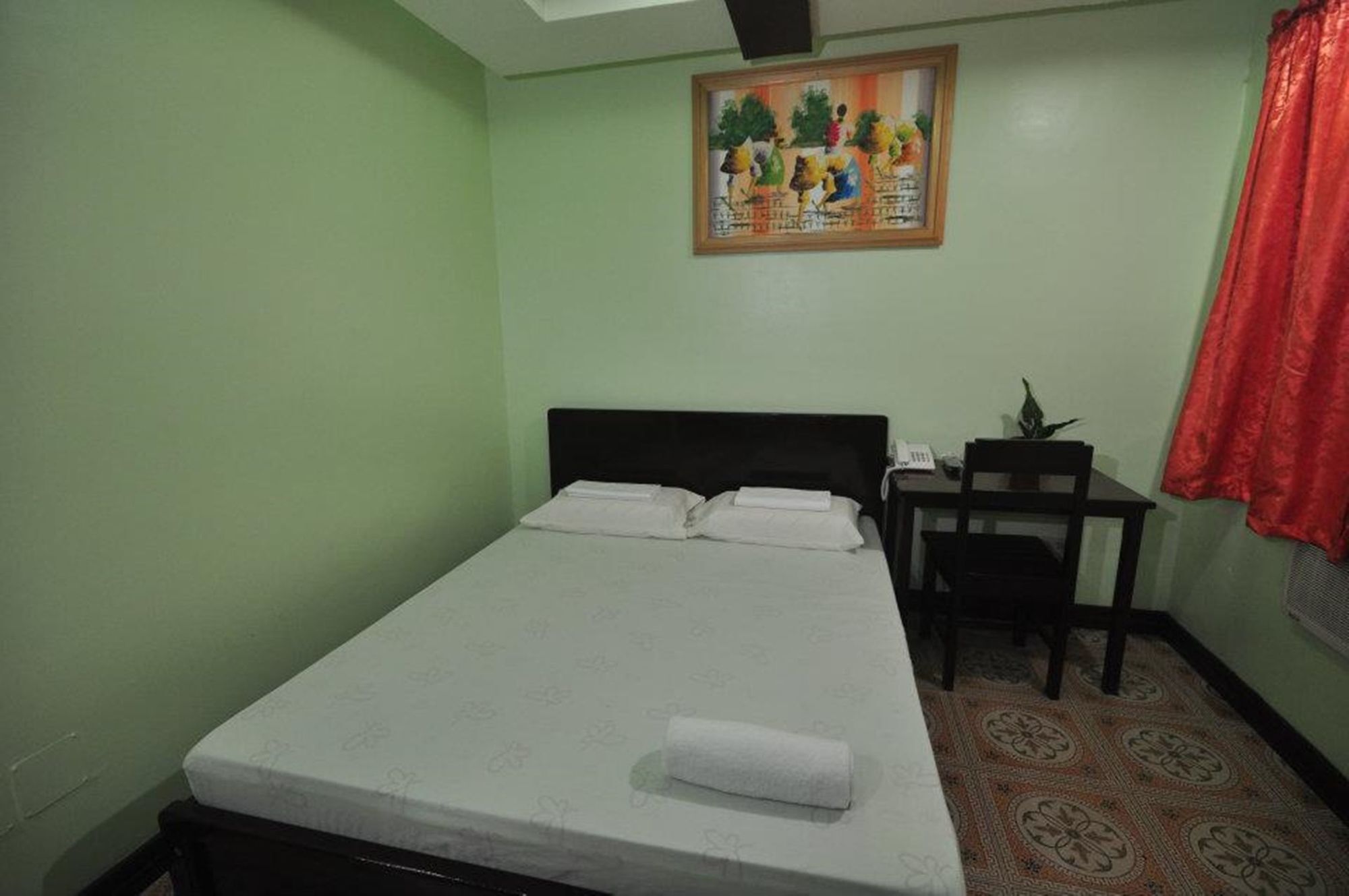 Rooms R Us - Voyagers Palace Puerto Princesa Exterior foto